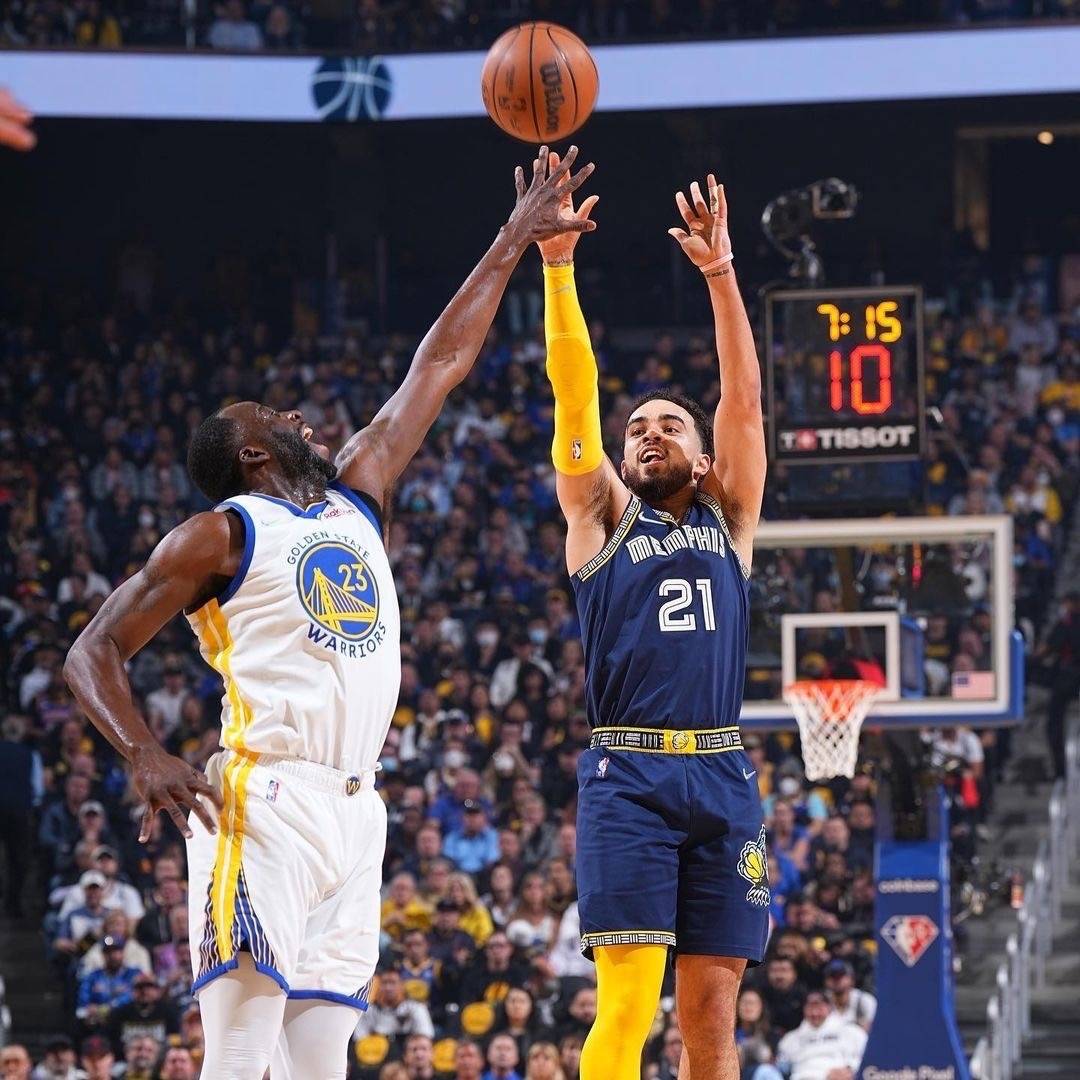 全明星赛集结日走向成谜，孟菲斯灰熊队长鼓劲，球迷炸锅，控场能力受关注