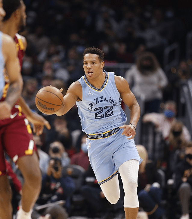 全明星赛集结日走向成谜，孟菲斯灰熊队长鼓劲，球迷炸锅，控场能力受关注