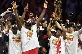 2025年社区卫生服务站全民健康体检新闻稿件