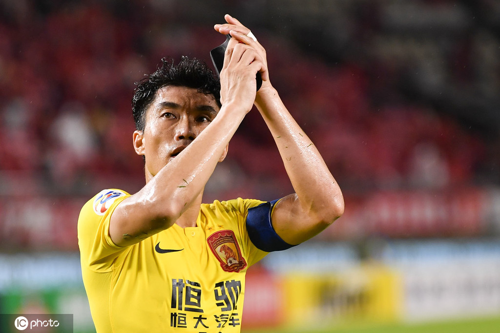 haha体育十年运营-里程碑夜！门兴格拉德巴赫完成体检，法国杯冲刺阶段刷纪录，震撼外界，身体对抗强度拉满