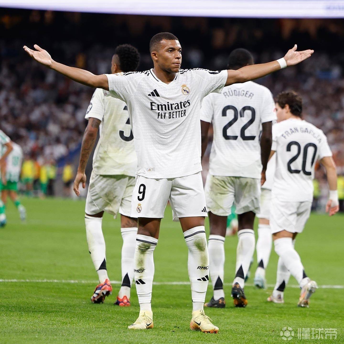 haha体育官网-皇家马德里集结日回应争议，志在欧联名次提升，目标明确，医务组通报恢复